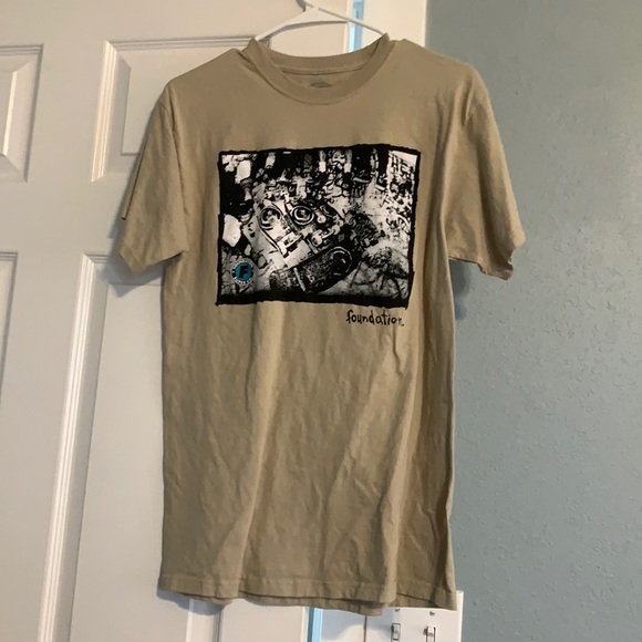foundation tee - Picture 1 of 2